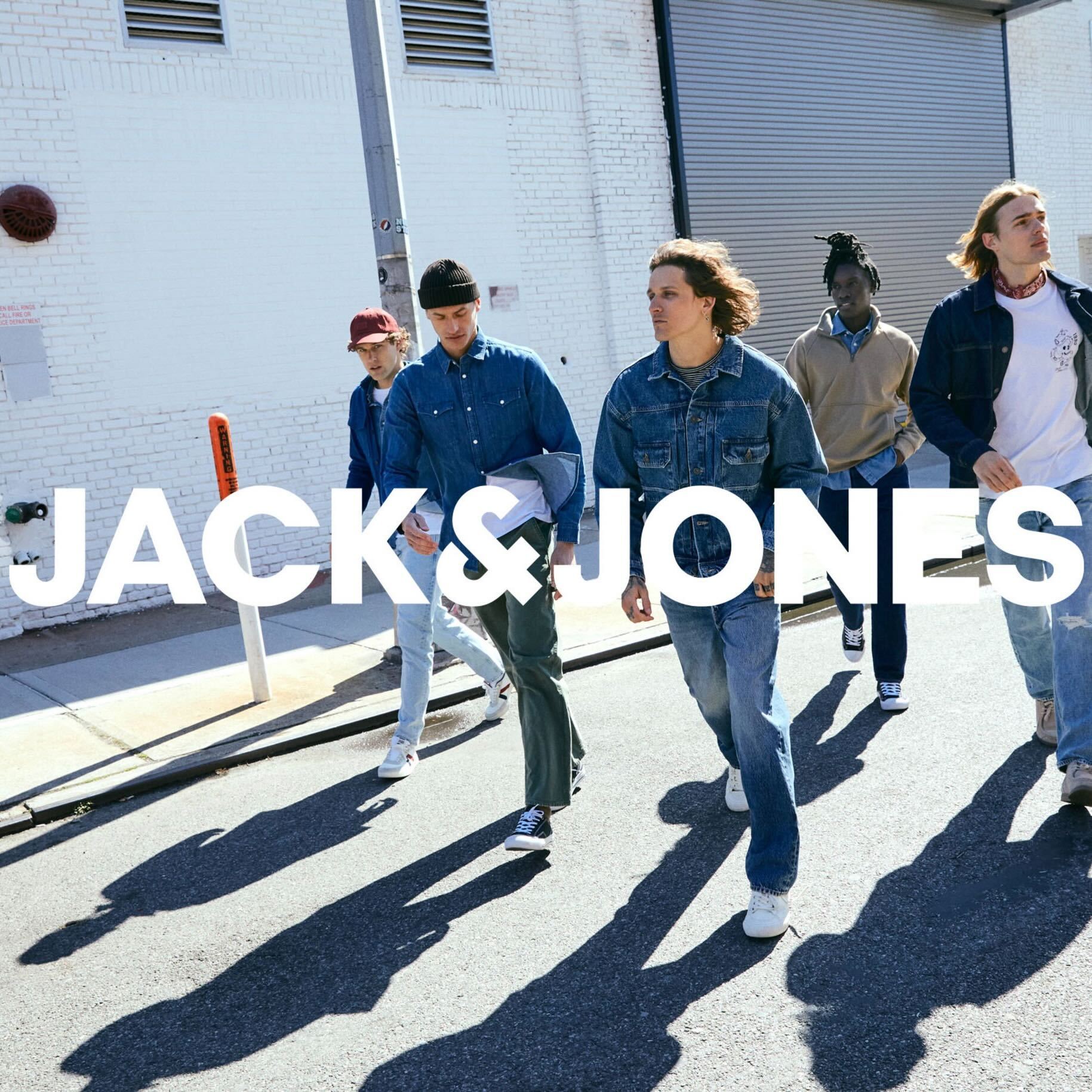 JACK & JONES